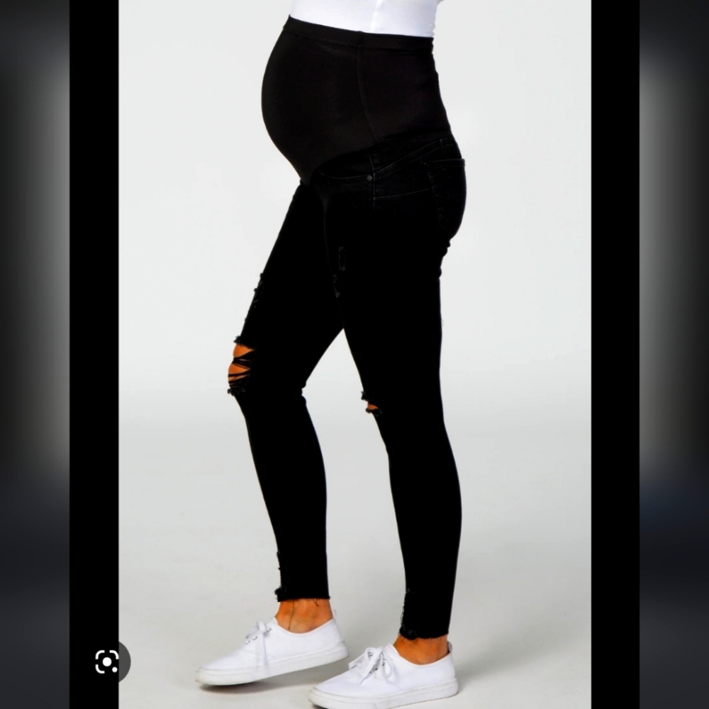 Isabel Distressed Skinny Maternity Women Jeans Color Black Size 6(28) NWT